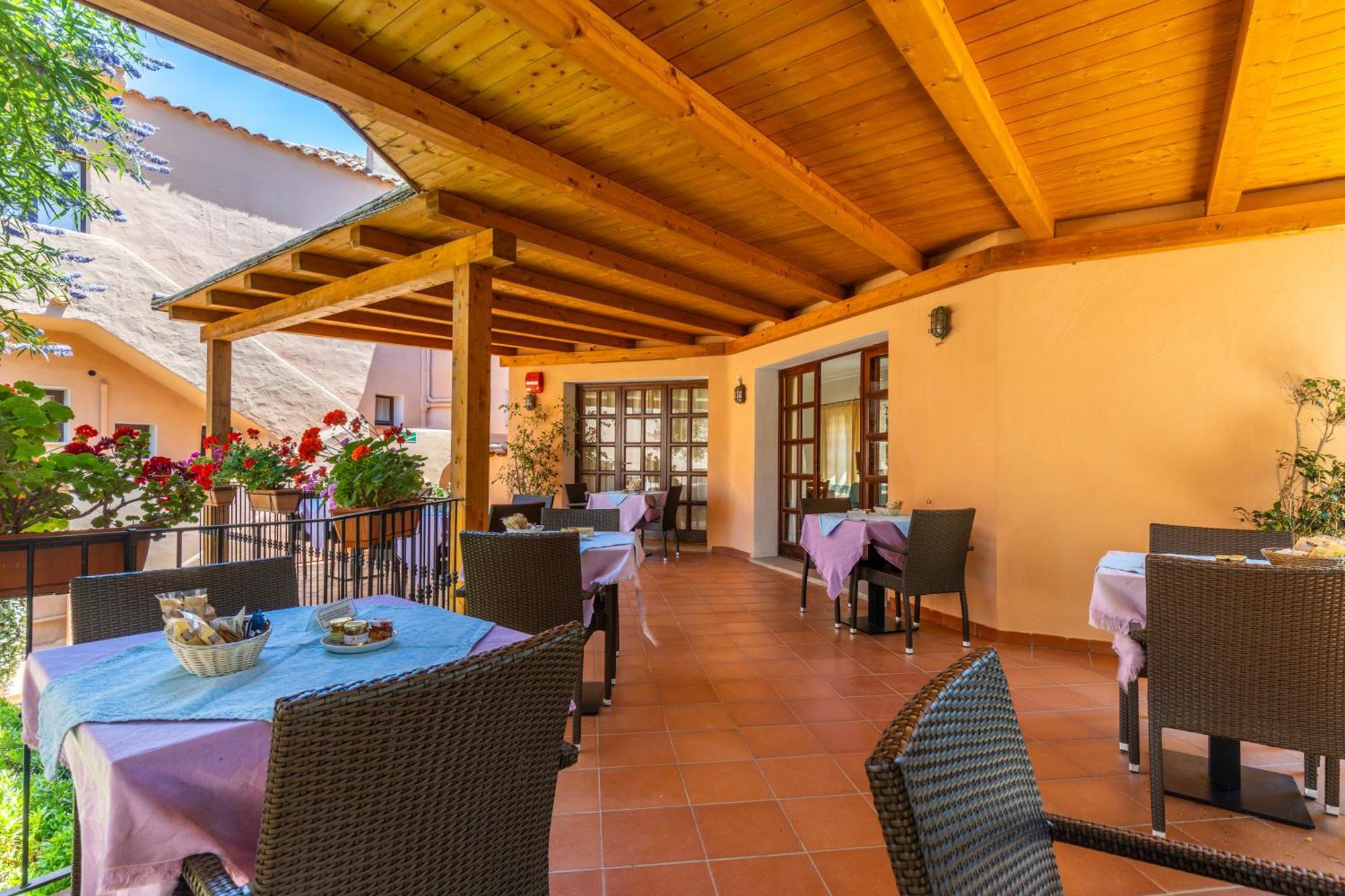 Hotel Piccolo Pevero Porto Cervo Luaran gambar