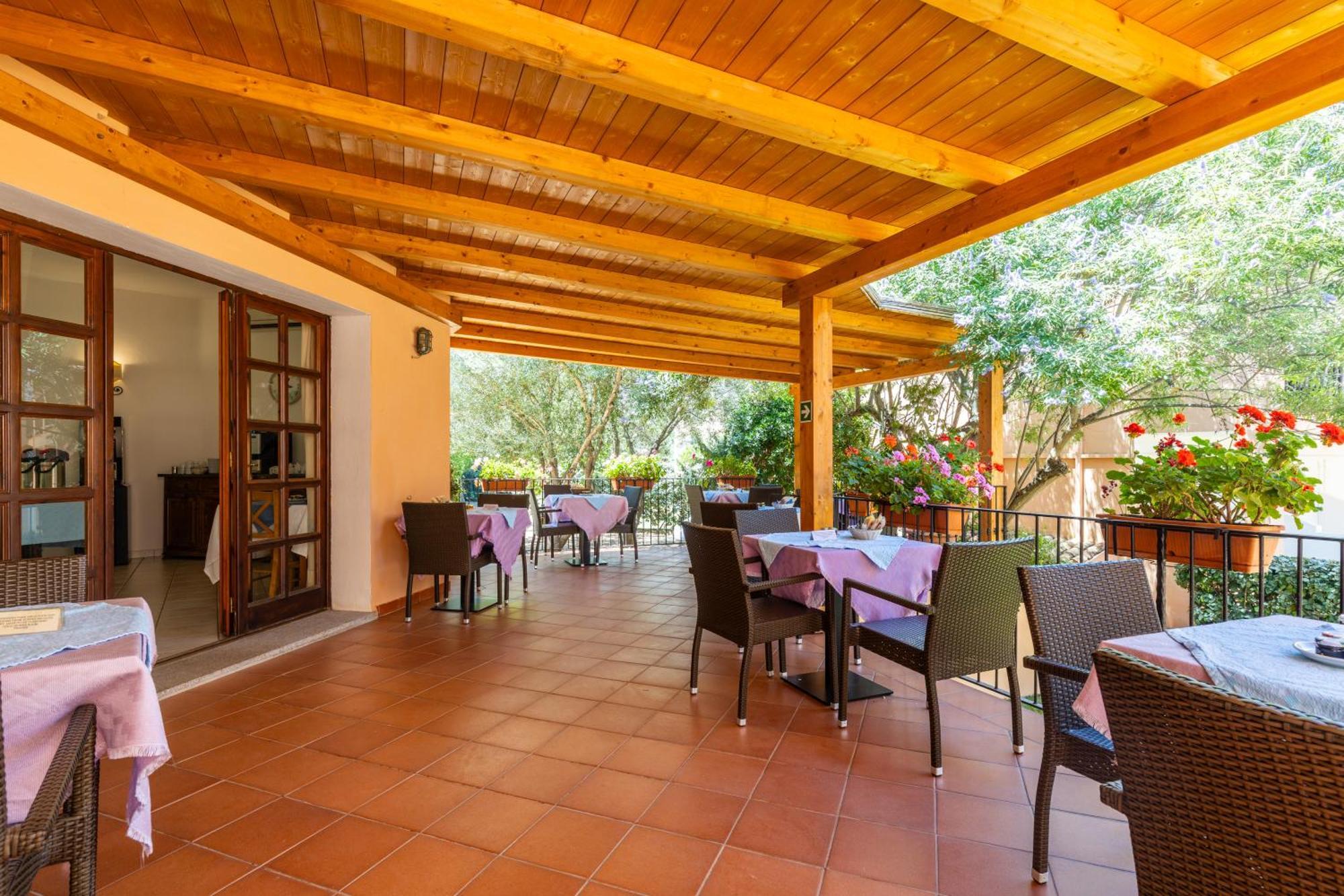 Hotel Piccolo Pevero Porto Cervo Luaran gambar